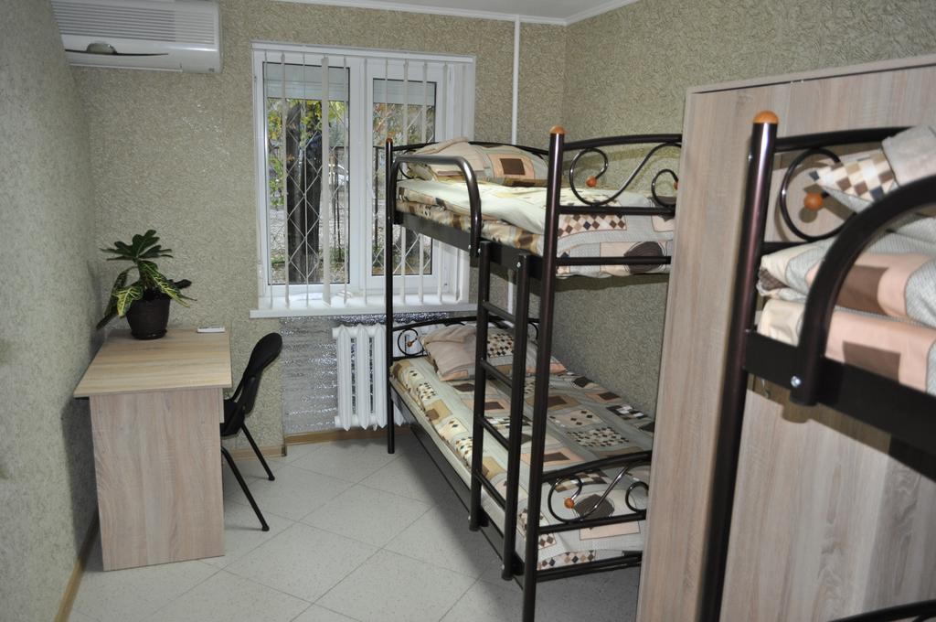 Hostel Bayit Кременчуг Экстерьер фото