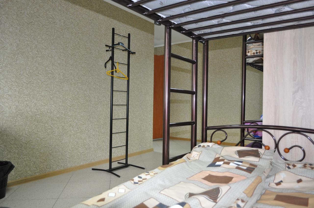Hostel Bayit Кременчуг Экстерьер фото