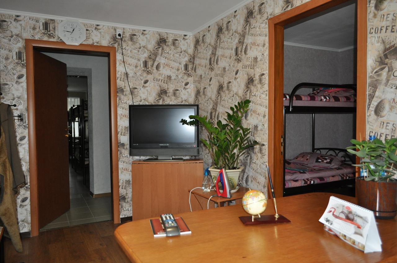 Hostel Bayit Кременчуг Экстерьер фото